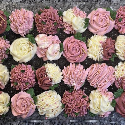 Custom Baby Shower Cupcakes