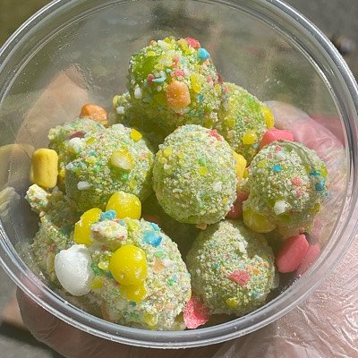 Large Candied Grapes 