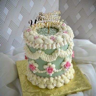 Vintage Design Cake 