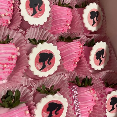 Themed Berries 