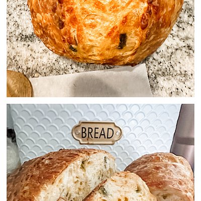 SMALL Jalapeño Cheddar Specialty Sourdough Loaf