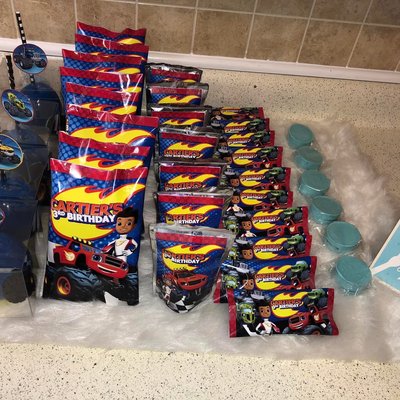 Custom Rice Krispies 1 Dozen 