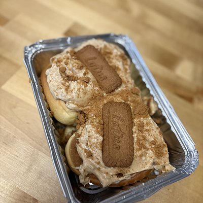 5 Pack Biscoff Cookie Butter Rolls