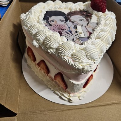 9in Heart Cake Filled Basic 