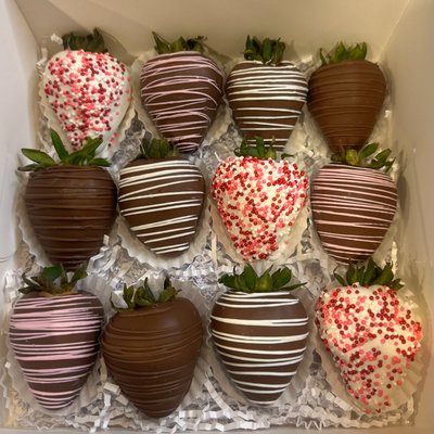 Regular Dozen Berries