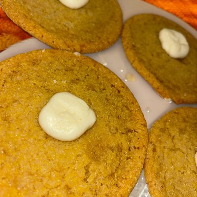 Honey Cornbread Cookie