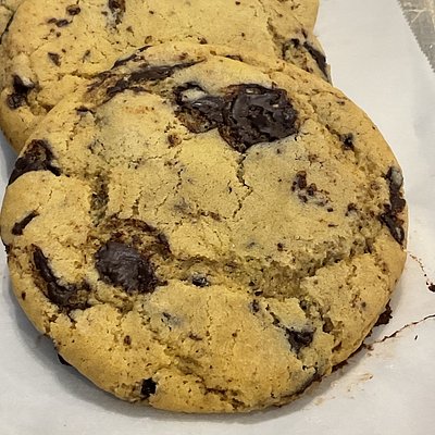 Dark Chocolate Chunk Sourdough Cookies - 12/70gr Cookies