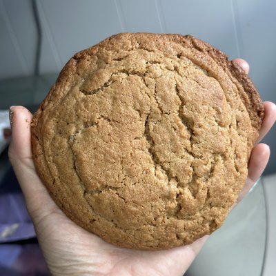 Giant Peanut Butter Cookies