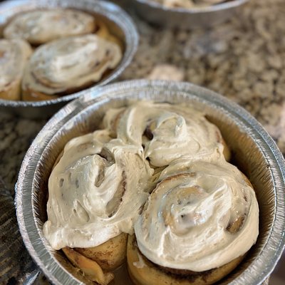 4 Pack Cinnamon Roll 