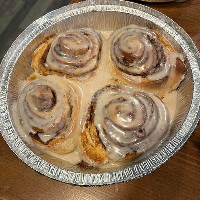 Cinnamon Rolls 4 Count 