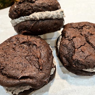 Oreo Double Chocolate Whoopie Pies