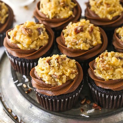 German Chocolate Cupcakes (6)