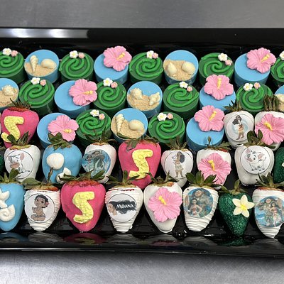 Chocolate Covered Strawberries - Custom Design