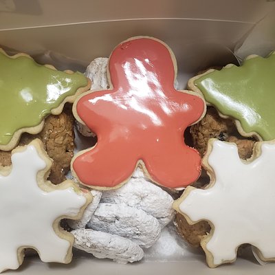 Cookie Box - 2 Dozen - Variety Flavors