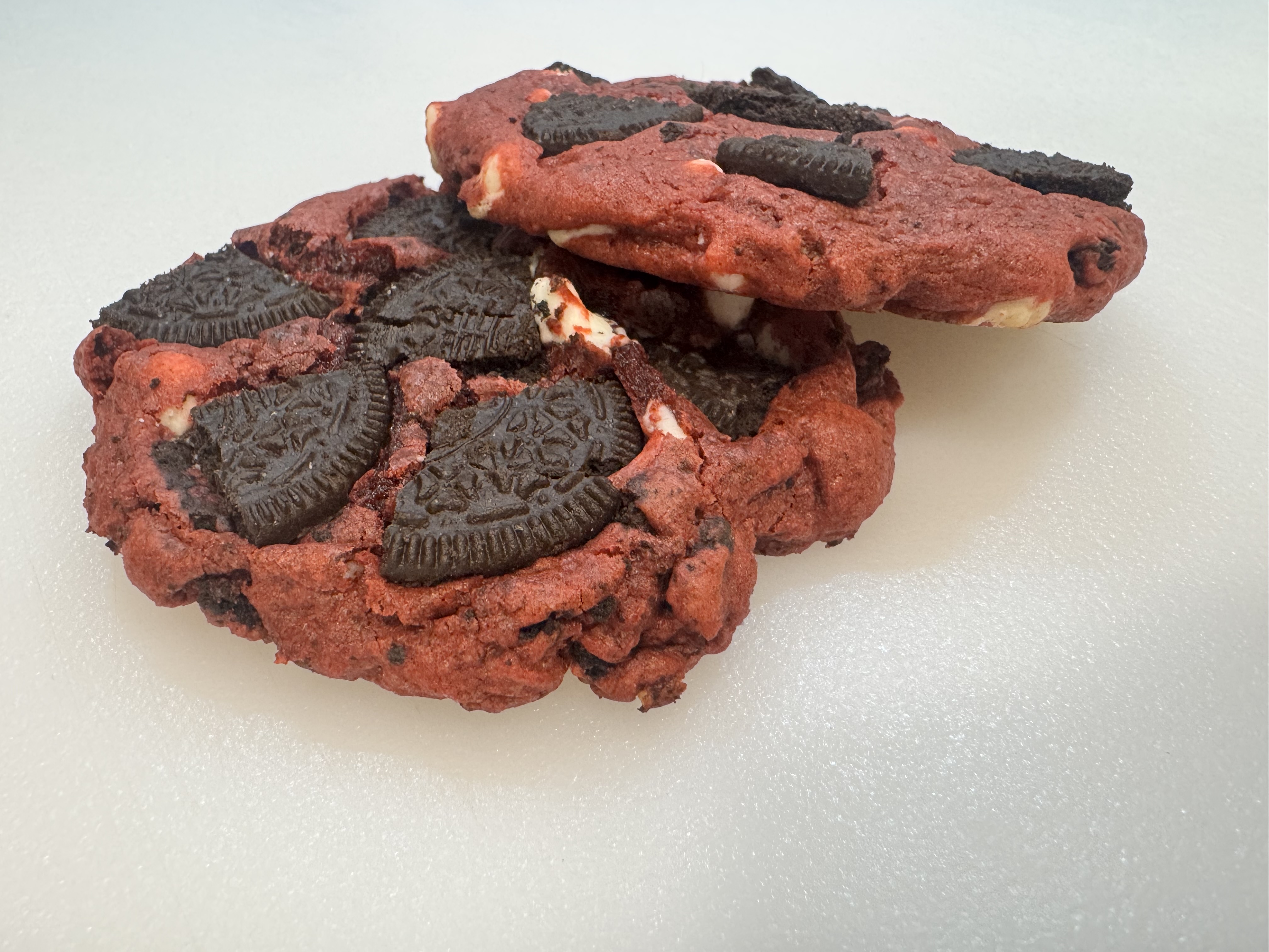 Red Velvet W/ Oreos