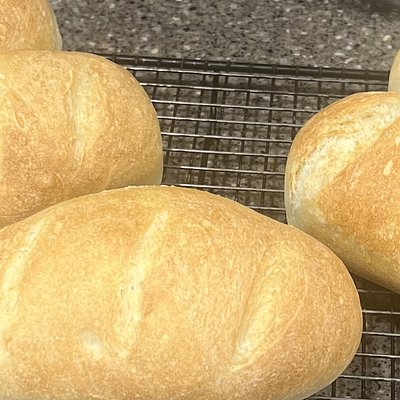 Soft Italian Brat Buns (6 Pack)