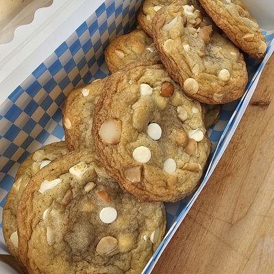 White Chocolate Macadamia