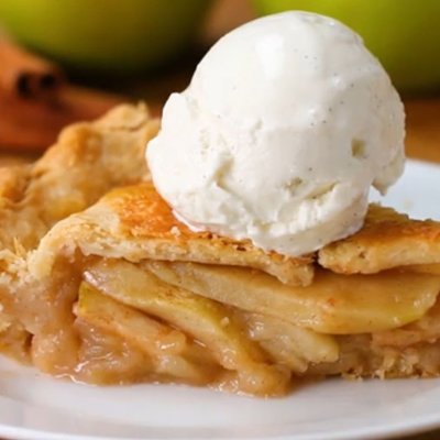 Apple Pie From Scratch 