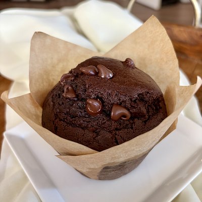 Double Chocolate Chip Muffin 4” (Bakery Size)