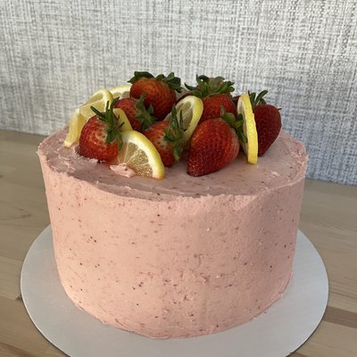 10” Round cake