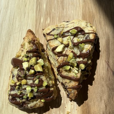 Chocolate Chip Pistachio Scone ~ Vegan