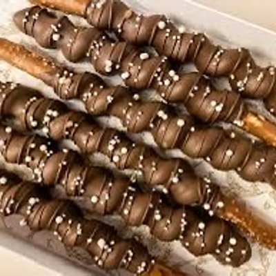 Chocolate Caramel Pretzels