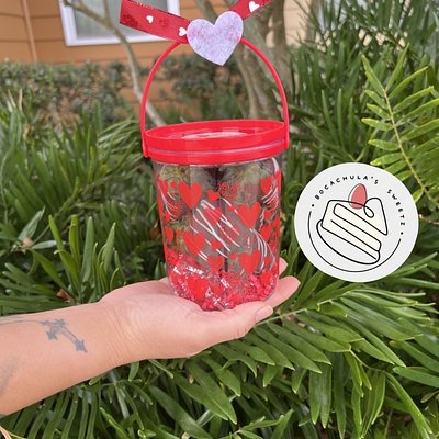 Bucket Of Sweetz 