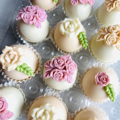 Cake Bites: Custom