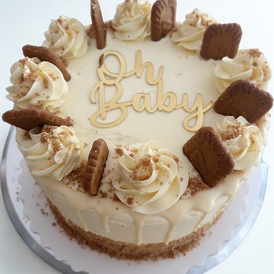 Deluxe Cakes