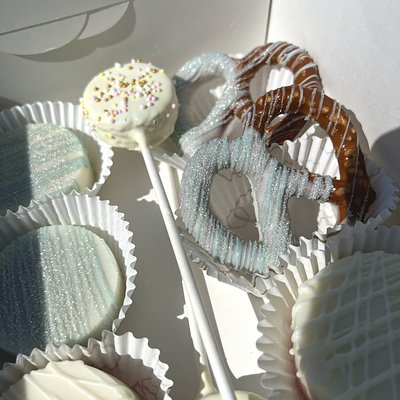 Chocolate Covered Pretzels