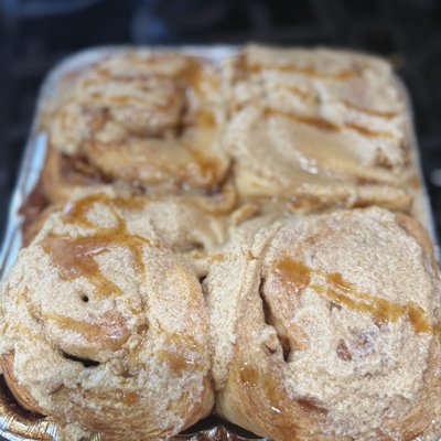 Caramel Apple Cinnamon Rolls