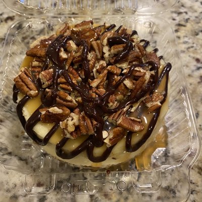 4 Inch Turtle Cheesecake - Local Delivery Only