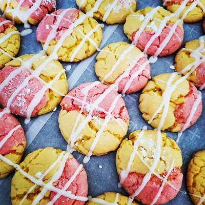 Strawberry Lemonade Cookies