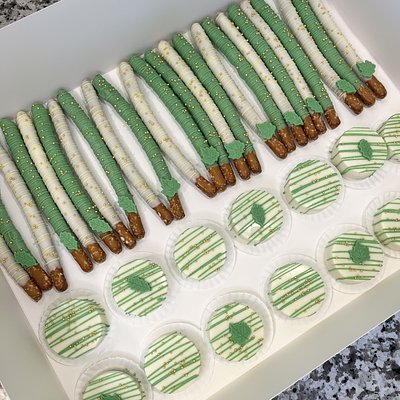 Dipped Pretzel Rods