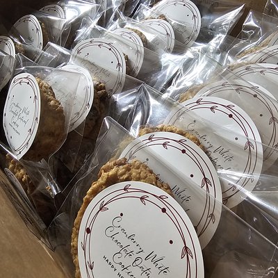 Cranberry White Chocolate Oatmeal - Standard 12pk