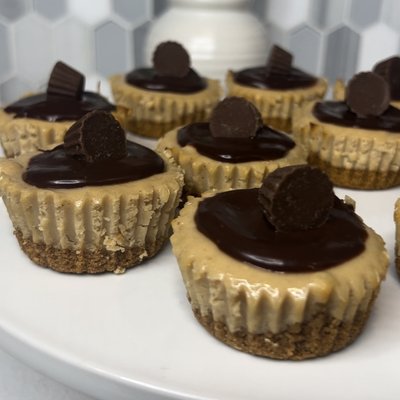 Mini Peanut Butter Cheesecakes