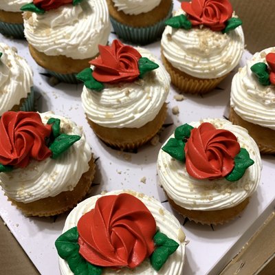 Reg Size Mazapán Cupcakes 