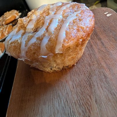 Cinnamon Raisin Swirl Muffins