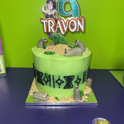 8” Cake