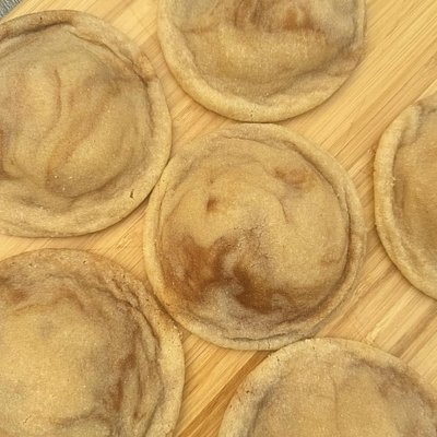 Cinnamon Roll Cheesecake Cookie
