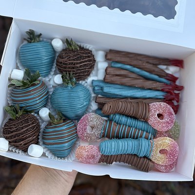Custom Treat Box 