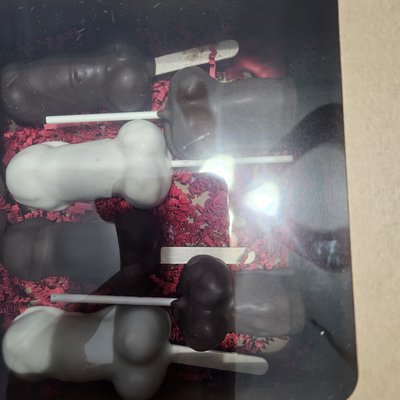 6 Dick Cake Pops 