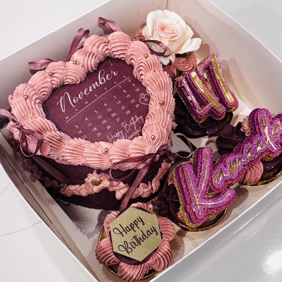 Medium Bento Box Cake