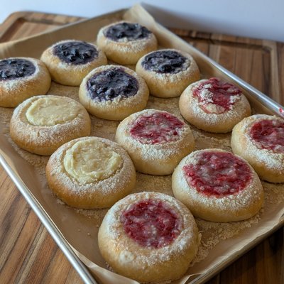 Kolaches (1 Dozen) 