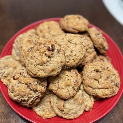 Butterscotch Toffee Pecan Cookies