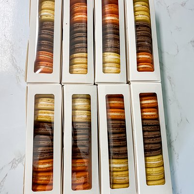 48 Count Macarons 