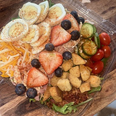 Build Your Own Salad 