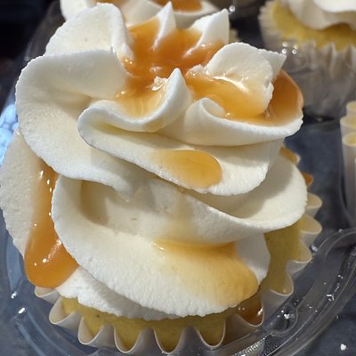 Caramel Apple (filled) Cupcakes