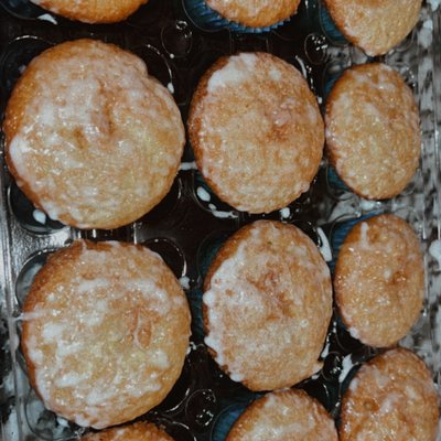24 Count Speciality Cupcakes 