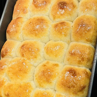 Sourdough Dinner Rolls 